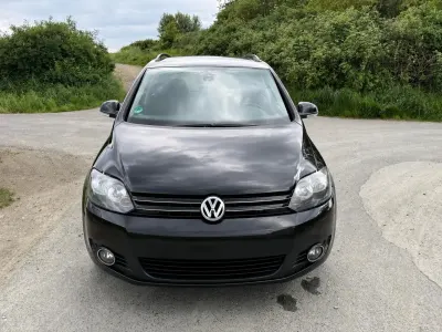 Usata VW Golf VI 105 CV (77 kW) 2011 Nero Utilitaria