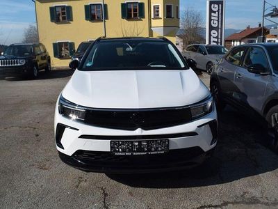 Gebraucht Opel Grandland X 131 PS (96 kW) 2024 Weiß SUV
