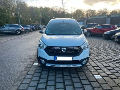 Gebraucht Dacia Dokker Stepway 116 PS (85 kW) 2018 Weiß Van / Kleinbus
