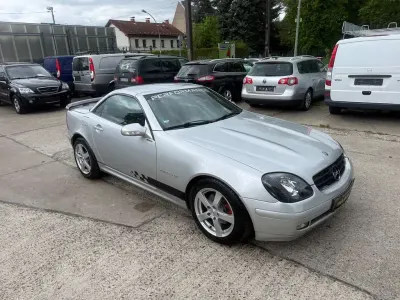 Second-hand Mercedes SLK200 163 CP (119 kW) 2000 Argintiu Cabrio