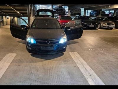 Gebraucht Opel Astra GTC 2008 Schwarz Coupé