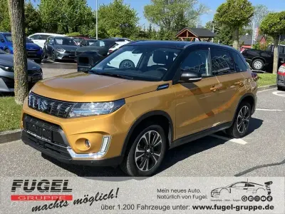 Używany Suzuki Vitara Comfort+ 129 KM (94 kW) 2023 Żółty SUV