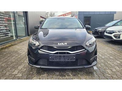 Neu Kia Ceed Sportswagon Gold 140 PS (102 kW) 2025 Kombi