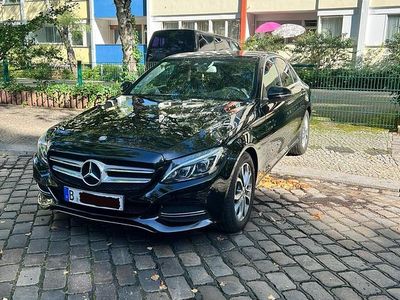 Gebraucht Mercedes C220 170 PS (125 kW) 2014 Schwarz Limousine
