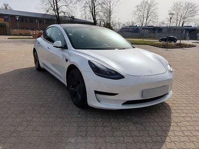 Gebraucht Tesla Model 3 RWD 208 kW (283 PS) 2022 Weiß Limousine