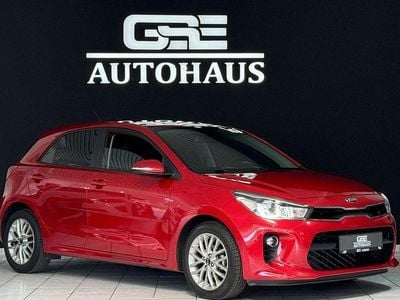 Gebraucht Kia Rio DREAM-TEAM Edition 84 PS (61 kW) 2018 Rot Limousine