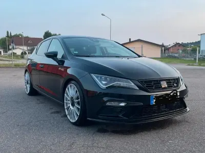 Gebraucht Seat Leon FR 150 PS (110 kW) 2019 Schwarz Limousine