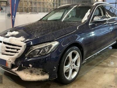 Usata Mercedes C220 170 CV (125 kW) 2015 Blu Berlina