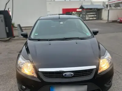 Gebraucht Ford Focus 116 PS (85 kW) 2009 Schwarz Limousine