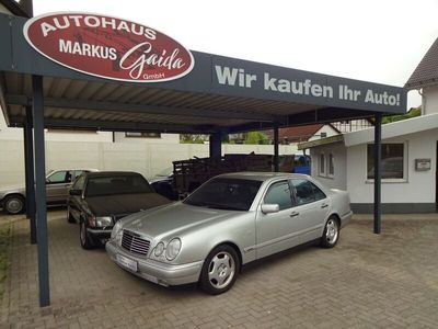 Mercedes E280