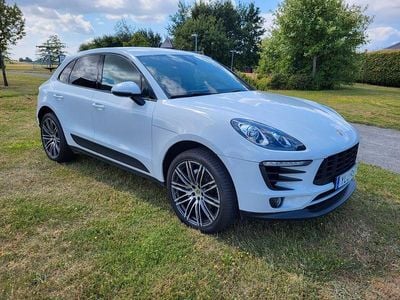 Porsche Macan S