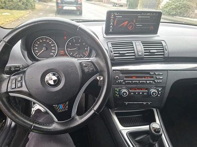 Usata BMW 116 142 CV (104 kW) 2009 Nero Utilitaria