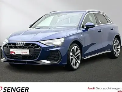 Gebraucht Audi A3 S-Line 204 PS (150 kW) 2025 Blau Limousine