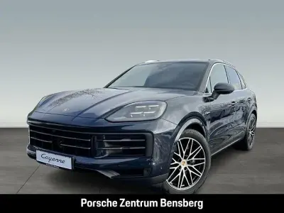 Gebraucht Porsche Cayenne E-Hybrid 470 PS (345 kW) 2025 Andere farbe SUV