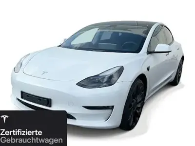 Second-hand Tesla Model 3 Performance 377 kW (513 CP) 2022 Alb Berlinǎ