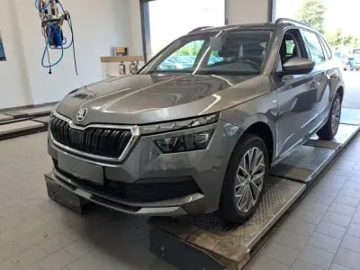 Gebraucht Skoda Kamiq Tour 110 PS (80 kW) 2023 Graphitegrau metallic SUV