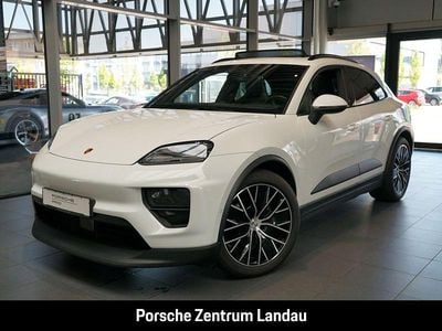 Second-hand Porsche Macan 300 kW (408 CP) 2024 Alb SUV