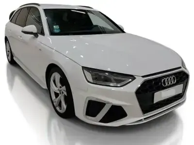 Gebraucht Audi A4 S-Line 203 PS (149 kW) 2023 Andere Limousine