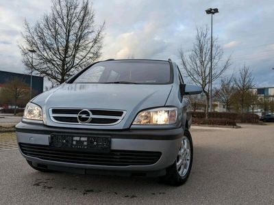 gebraucht Opel Zafira 1.8i mit TÜV 7 Sitzplätze
