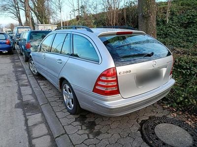 Gebraucht Mercedes C200 163 PS (119 kW) 2003 Silber Kombi
