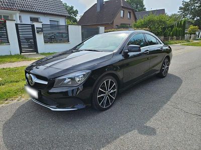 Brugt Mercedes CLA220 170 HK (125 kW) 2018 Sort Sedan