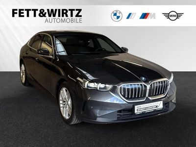 BMW 530e