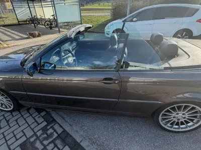 Gebraucht BMW 318 Cabriolet 150 PS (110 kW) 2005 Braun Cabrio