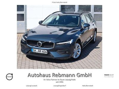 Denim blue / metallic Gebraucht 2021 Volvo V60 Momentum Kombi | 27.500 € (Teuer)