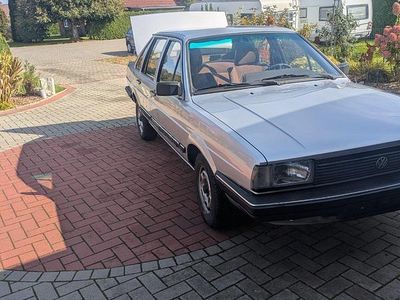 Gebraucht VW Santana 85 PS (62 kW) 1982 Silber Limousine