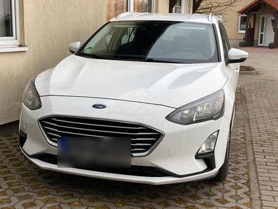 Second-hand Ford Focus Cool & Connect 101 CP (74 kW) 2019 Alb Break
