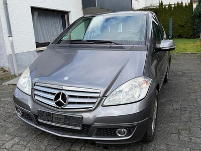 Gebraucht Mercedes A180 108 PS (79 kW) 2009 Grau Kleinwagen