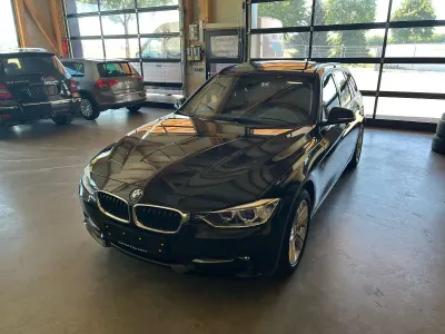 Gebraucht BMW 320 Sport Line 184 PS (135 kW) 2014 Schwarz Kombi