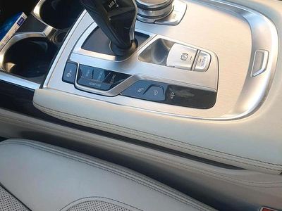 Schwarz Gebraucht 2016 BMW 740 Performance Limousine | 26.000 €