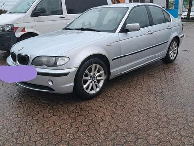 Gebraucht BMW 318 143 PS (105 kW) 2004 Silber Limousine