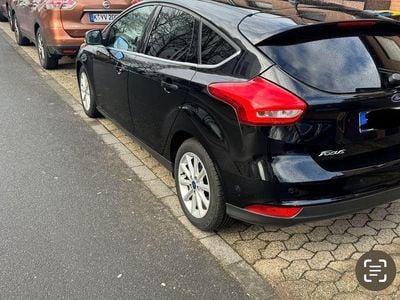 Gebraucht Ford Focus Titanium 150 PS (110 kW) 2016 Schwarz Limousine