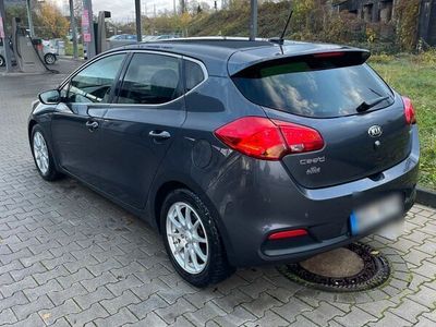 gebraucht Kia Ceed II 1,6l Baujahr 2016/ + Sommerreifen!