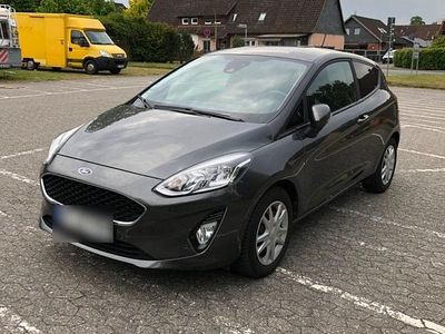 Gebraucht Ford Fiesta Cool & Connect 75 PS (55 kW) 2020 Grau Kleinwagen
