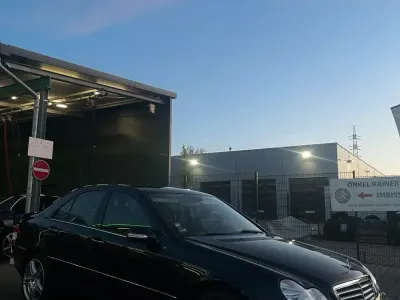 Gebraucht Mercedes 200 163 PS (119 kW) 2006 Schwarz Limousine