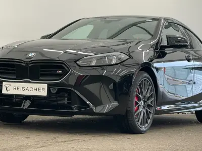 Gebraucht BMW M235 Basis 301 PS (221 kW) 2025 Saphirschwarz metallic Coupé