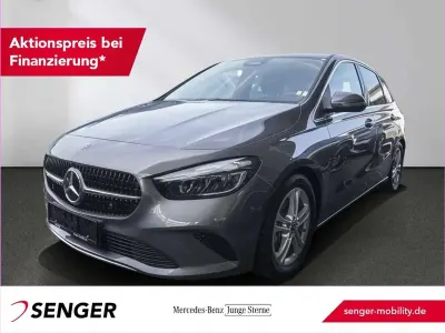 Gebraucht Mercedes B200 Progressive 163 PS (119 kW) 2025 Grau Kleinwagen