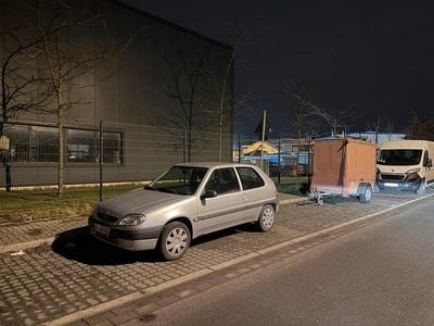 Gebraucht Citroën Saxo 45 PS (33 kW) 1998 Silber Kleinwagen
