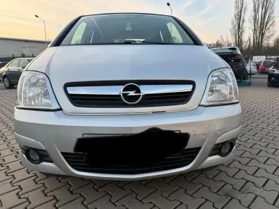 Gebraucht Opel Meriva 105 PS (77 kW) 2008 Silber Van / Kleinbus