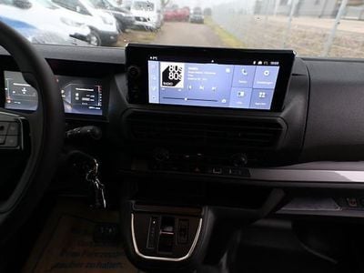 Nouă Citroën Jumpy 144 CP (105 kW) 2025 Alb Monovolum