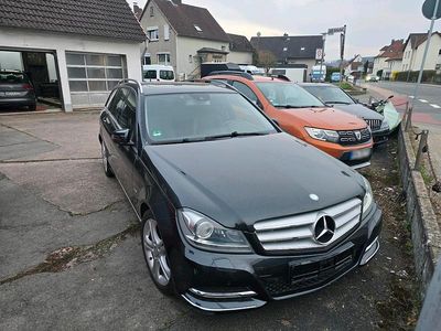 Gebraucht Mercedes C250 205 PS (150 kW) 2011 Grau Kombi