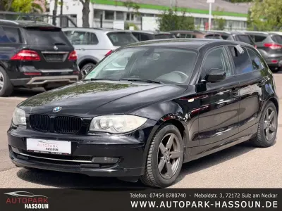 Gebraucht BMW 116 Sport Line 122 PS (89 kW) 2011 Schwarz ii Kleinwagen