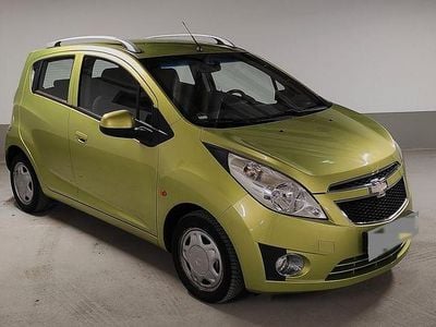 Gebraucht Chevrolet Spark 82 PS (60 kW) 2010 Grün Kleinwagen