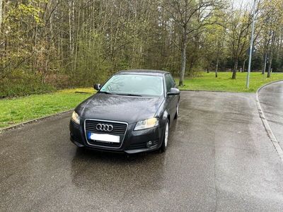 gebraucht Audi A3 1.6 Attraction // TÜV Neu // Allwetterreifen