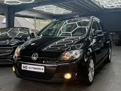 Second-hand VW Golf VII Match 105 CP (77 kW) 2012 Negru Berlinǎ