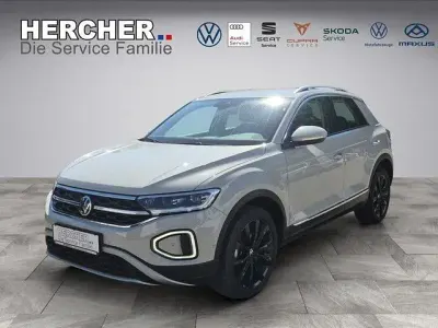 Gebraucht VW T-Roc Style 110 PS (80 kW) 2022 Grau SUV
