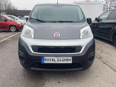 Gebraucht Fiat Fiorino 80 PS (58 kW) 2021 Grau Van / Kleinbus